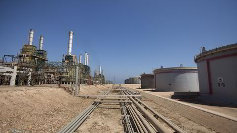 Nyheter om at Libya planlegger å starte opp igjen oljeeksporten fra en havn som lenge har vært stengt påvirker oljeprisen negativt. Foto: Ola Torkelsson