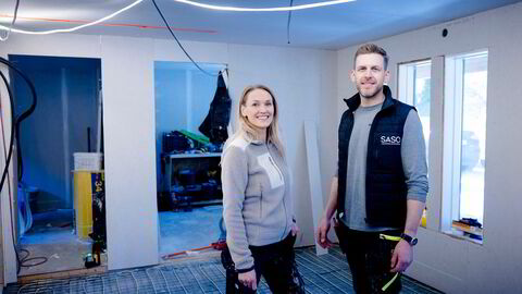 Marita Kalland Bauge og Sander Solberg flipper boliger: – Det vi jobber for er jo friheten, å stoppe hamsterhjulet, slippe å leve fra måned til måned, sier Bauge.