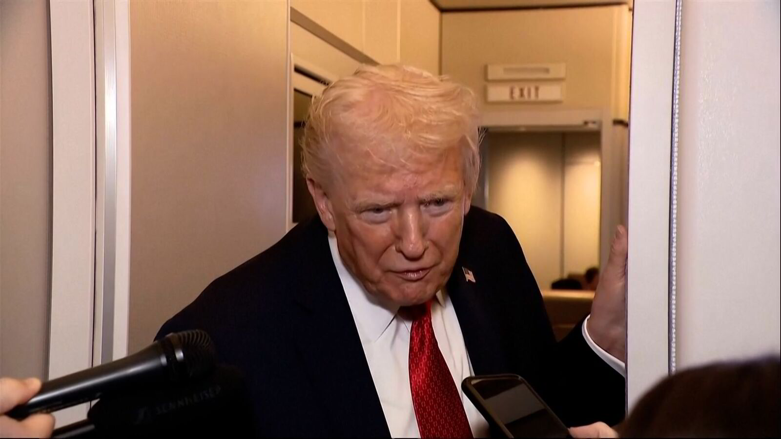 Trump legger seg ut med USAs bønder: – Unge dame, du vet ingenting om det