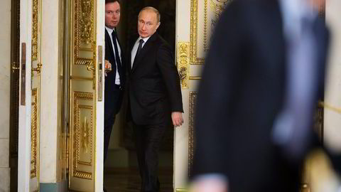 Den økonomiske uroen i Russland kan true president Vladimir Putin, som har bygd sin popularitet på løfter om stabilitet og velstand. Foto: Dmitry Lovetsky, AP/NTB Scanpix