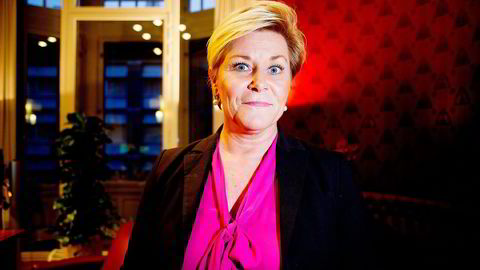 Finansminister Siv Jensen har lest mye nyheter i mange år, men nå leser hun mer internasjonale nyheter enn tidligere. Foto: Gunnar Blöndal