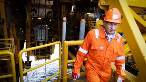 Odfjell Drilling-sjef Simen Lieungh ombord boreriggen «Deepsea Atlantic». Foto: Gunnar Lier