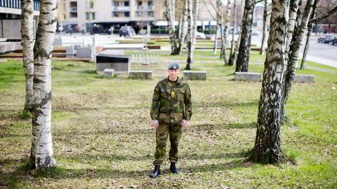 Tor Rune Raabye generalinspektør for Heimevernet (HV). Gjennom yrkeslivet har han ståtti og lært av flere kriser. Nå holder han foredrag om krisehåndtering for ledere. Foto: