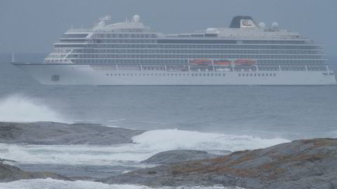 Cruiseskipet «Viking Sky» havnet i kraftige problemer over Hustadvika på vei mot Molde 23. mars.