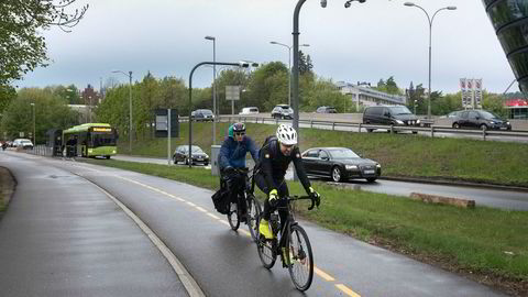 Mesteparten av bompengene i Oslo skal gå til bane, buss og sykkel. Her fra «Tour de Finans» ved Sjølyst.