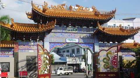 Bildet viser et kinesisk tempel i sentrum av Mandalay.