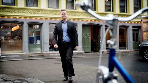 Endre Jo Reite uttrykker bekymring over utviklingen, der han mener gavmilde foreldre fort kan ende opp med å gjøre barna sine en bjørnetjeneste.