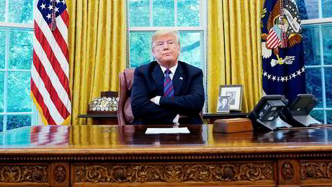 USAs president Donald Trump utsetter møtet med visejustisminister Rod Rosenstein til neste uke.