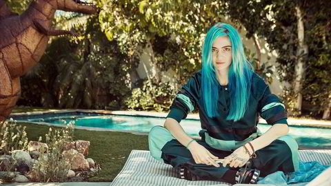 Innovativ. Grimes finner opp reglene for kommersiell popmusikk på nytt. Og hun bruker ikke «feminist» som et Beyoncé-aktig pynteord. Foto: Holly Andres/4AD