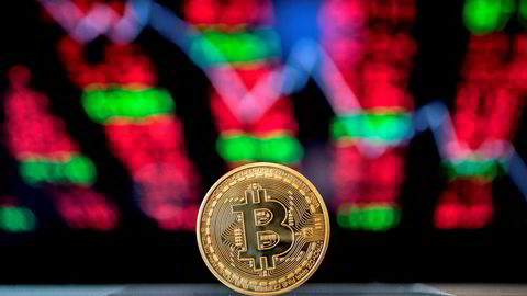 Kryptovalutamarkedet faller kraftig på steile fronter mellom selverklært grunnlegger og «bitcoin Jesus».