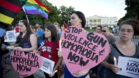 Mange har reagert på massakren i Orlando ved å demonstrere for homofiles rettigheter. Foto: AP Photo/Manuel Balce Ceneta