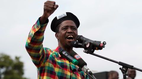 VANT. Edgar Lungu fra det venstreorienterte regjeringspartiet Patriotisk front under et valgkampmøte i Lusaka tidligere denne måneden. Foto: Rogan Ward / Reuters / NTB scanpix
