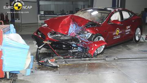 Tesla Model S oppnår et bra resultat i kollisjonstesten utført av Euro Ncap. Foto: