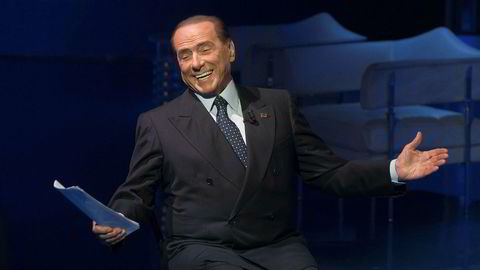 Silvio Berlusconi har vært Italias statsminister tre ganger. Her deltar han i et TV-program kalt «Porta a porta» på TV-kanalen Rai.