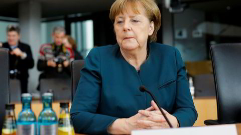 Forbundsdagen prøver å finne ut om Angela Merkel og den tyske regjeringen hadde kjennskap til Volkswagens juks med utslipp fra dieselbiler før sakne sprakk i media.