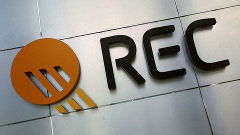 Rec Solar produserer og leverer solcellepaneler og -installasjoner, en stadig voksende industri globalt.