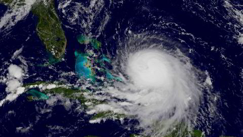 Orkanen på vei mot Bahamas vokser i styrke. Foto: AFP PHOTO / HANDOUT / NASA
