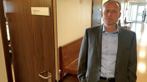 Crudecorp-sjef Geir Utne Berg i en pause i Stavanger Tingrett onsdag, der han begjærte midlertidig forføyning mot kreditorenes konkursbegjæring. Foto: Jostein Løvås