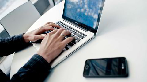 I Norge er det avdekket en rekke tjenester som samler inn persondata uten av vi vet om det. Den nye personopplysningsloven er det viktigste svaret på hvordan vi skal hindre misbruk av våre persondata.