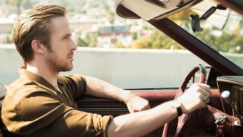 I føringen. Ryan Gosling – «Hollywoods ledende 'leading man'» – er Oscar-nominert for innsatsen som idealistisk jazzpianist i Damien Chazelles «La La Land».