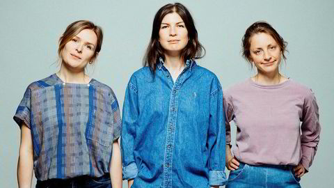 No. 4 synger svært godt sammen og uttrykket har modnet på tredjealbumet «Duell» som utgis fredag. Fra venstre, Emilie Christensen, Julia Witek og Ingeborg Marie Mohn.