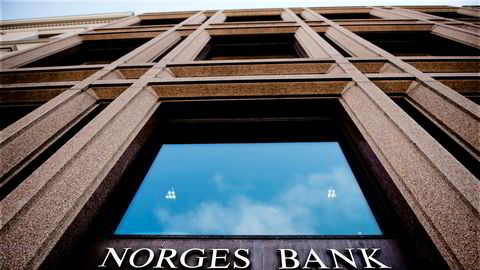 Utvalget motiverer dette forslaget ved å påpeke at Norges Banks sentrale oppgaver og ekspertise ligger innenfor makroøkonomi, ikke innenfor kapitalforvaltning, skriver forfatterne.