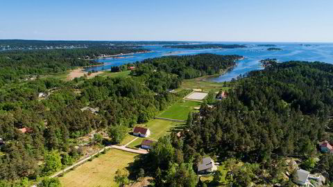 Denne herskapelige eiendommen på Veierland i Færder kommune er den dyreste sjøeiendommen til salgs på det åpne markedet.