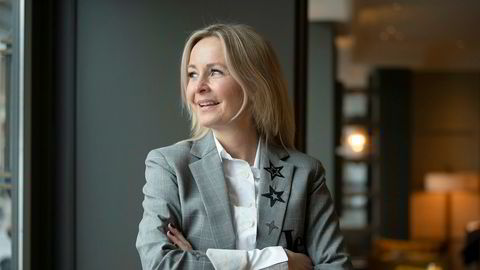 Siri Børsum, tidligere topp i Google Norge, begynner i ny jobb hos telekomgiganten Huawei i midten av mars. Hun forteller at hun har savnet å jobbe med folk siden hun sluttet i Google-jobben i august i fjor.