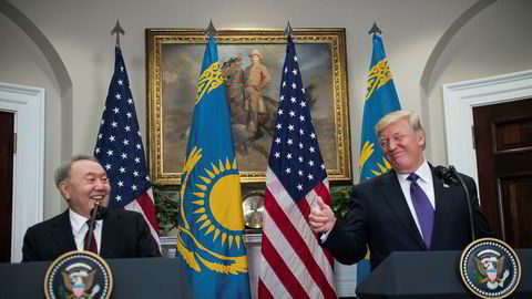 Det var god stemning da USAs president Donald Trump tirsdag tok i mot sin kollega fra Kasakhstan, Nursultan Nazarbajev, i Det hvite hus.