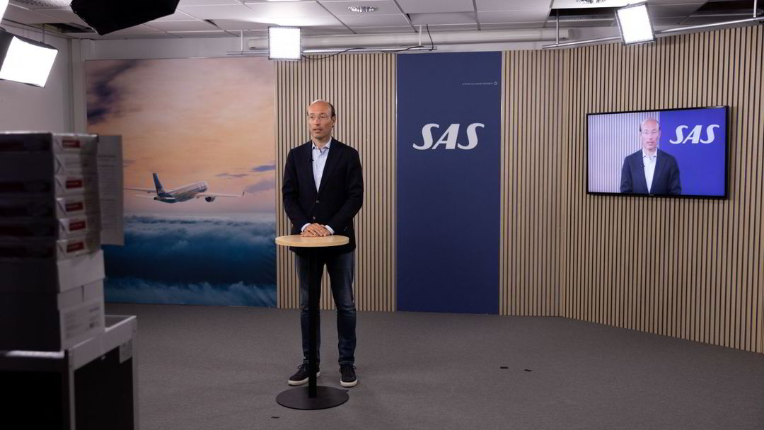 Sas Fløy Nesten To Mill Passasjerer I Oktober Dn 