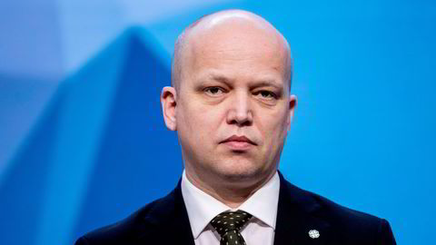 Finansminister Trygve Slagsvold Vedums forvandling fra superpopulist til finansminister har startet.
