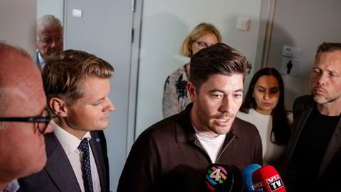 Flere i kontrollkomiteen reagerer på DNs opplysninger om at Erna Solberg droppet ikke bare en, men to, habilitetsvurderinger da hun ble statsminister. Her ved Frode Jacobsen (Ap, fra venstre), Grunde Almeland (V), Seher Aydar (R) og Audun Lysbakken (SV) etter møte i kontroll- og konstitusjonskomiteen.