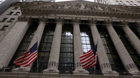 Wall Street har fått en tung start på året, med et fall på 12,4 prosent for den ledende S&amp;P 500-indeksen.