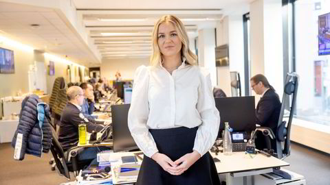 Seniorøkonom Sara Midtgaard i Handelsbanken sier at renteforventningene her hjemme stiger i takt med forventningene internasjonalt.