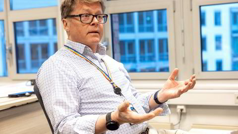 Avinors finansdirektør Petter Johannessen må se at egenkapitalen er for lav på fjerde året. Avinor har likevel lagt bort et forslag om å selge unna hoteller og parkeringsplasser.