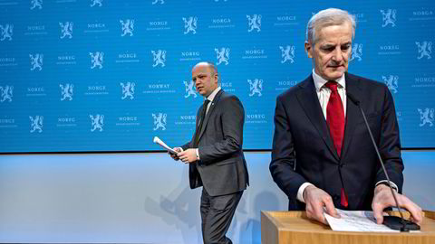Statsminister Jonas Gahr Støre og finansminister Trygve Slagsvold Vedums signaler om mer penger til stat og kommune fikk lønnsoppgjøret i havn i helgen.