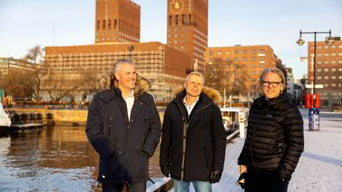 Gründer og daglig leder i Fixrate Brynjar Ellingsen fra venstre), nyansatt kommunikasjonssjef Bjørn Erik Sættem og styreleder Anders Skar.