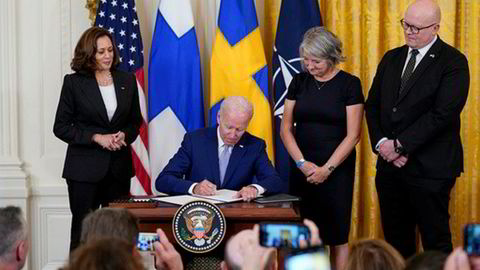 Tirsdag godkjente Senatet i USA Sveriges og Finlands Nato-søknader.