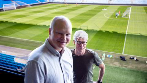 Klubbutvikler Kenneth Wilsgård (t.v.) og sjef Leif Øverland i Norsk Toppfotball sier det er en helt annen holdning blant unge, norske spillere når det gjelder å komme seg utenlands i dag enn det var for noen år siden.