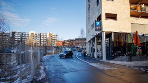 Bydelsutvalget har vedtatt at de vil endre navn på en del av Nydalen allé til Olav Thons gate, nærmere bestemt biten mellom Sandakerveien og Gunnar Schjelderups vei.