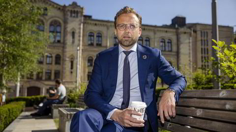 Etter hver periode blir det vanskeligere og vanskeligere for stortingsrepresentant Nikolai Astrup (H) å bestemme seg for gjenvalg eller ikke. Men nå har han gjort det.