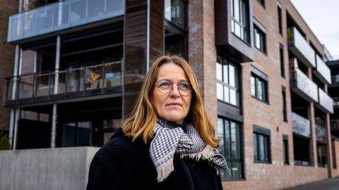 Kari Elise Gisnås, konserndirektør for personmarked i Sparebank 1 Østlandet, sier færre får mellomfinansiering enn før.