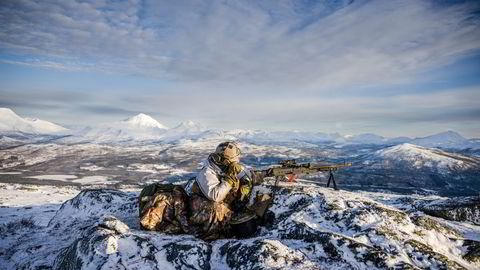 Brigade Nord har advart alle enheter i Forsvaret om utfordringer i landets største hæravdeling knyttet til kommunikasjonssystemet Hermod. Bildet viser soldater i Sambandsbataljonen på øvelse på Andsfjellet like ved Bardufoss i slutten av oktober.