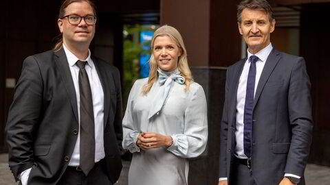 Økonomene i Handelsbanken venter en «pangstart» i boligmarkedet til neste år. Her sjeføkonom Marius G. Hov (fra venstre), makroøkonom Karine Alsvik og rente- og valutastrateg Nils Kristian Knudsen.