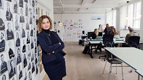 Ulla Sommerfelt er sjef for designselskapet Eggs Design med kontorer i både Norge og Danmark. Hun er blitt nektet adgang til Norge på grunn av smittevernregler, og må derfor følge opp bedriften fra kontoret i København.