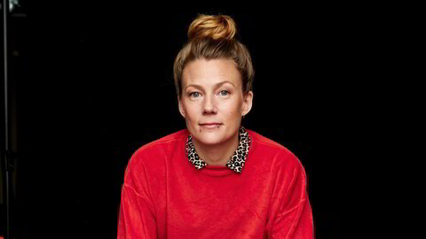 Debutromanen til Lisa Ridzén er  solgt til 30 land, og utgis på norsk samtidig som årets andre svenske suksessdebutant, Andrev Walden, bare holdes unna bestselgertoppen av Jo Nesbø.