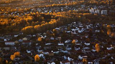 Synker solen over det norske boligmarkedet – i takt med at renten stiger?