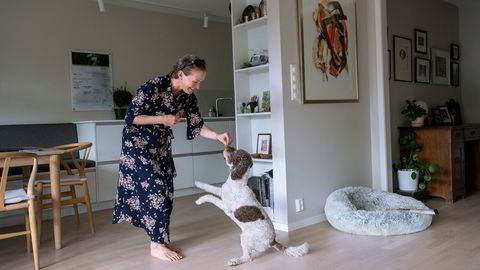 Line Coll, partner i Wikborg Rein og mor til to, satser fullt på både karriere og familie. Nøkkelen tror hun er en god struktur på hverdagen, knallhard prioritering, arbeidslyst og «en fantastisk vaskehjelp, om det er lov å si».