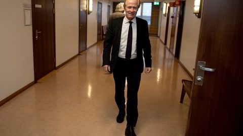 Per Danielsen avbildet i Stavanger i forbindelse med at han representerte frisør Merete Hodne i saken mot medlemmene i revygruppen Løgnaslaget.