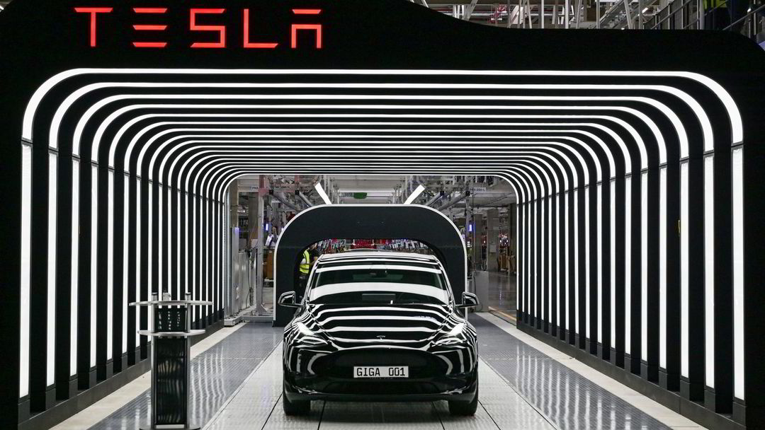 Un grande aumento delle azioni tecnologiche a Wall Street: Tesla è cresciuta dell’8%.